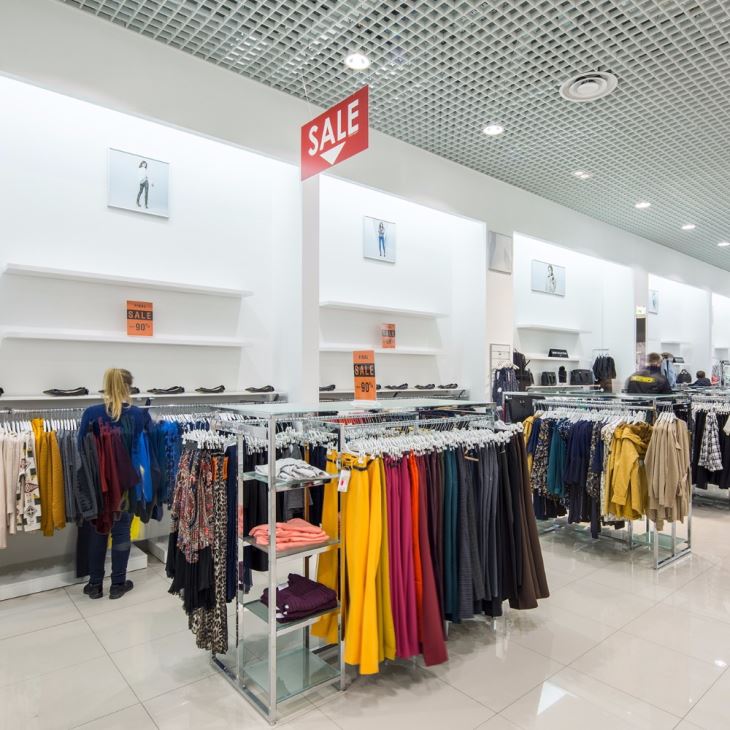 Modren Kledingwinkel Interieur